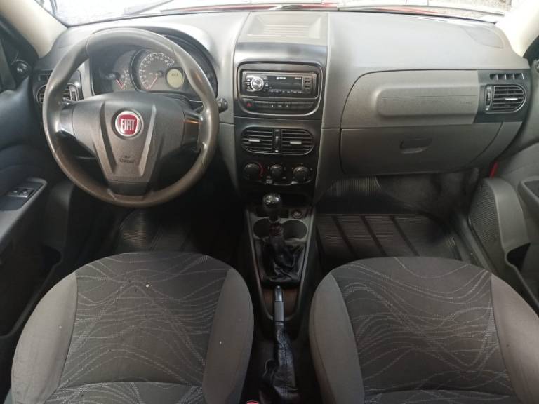FIAT - STRADA - 2014/2014 - Vermelha - R$ 53.900,00