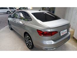 VOLKSWAGEN - VIRTUS - 2022/2022 - Prata - R$ 97.900,00