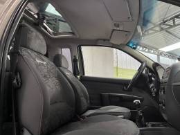 FIAT - STRADA - 2008/2009 - Cinza - R$ 45.900,00