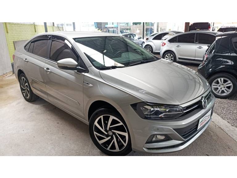 VOLKSWAGEN - VIRTUS - 2022/2022 - Prata - R$ 97.900,00