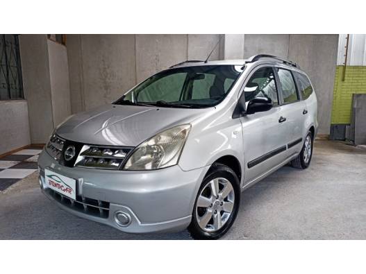 NISSAN - GRAND LIVINA - 2011/2012 - Prata - R$ 39.900,00
