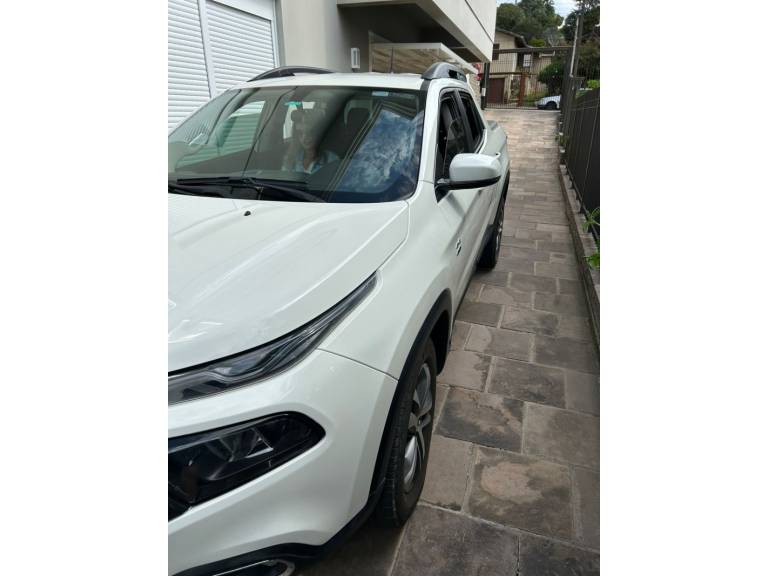 FIAT - TORO - 2018/2019 - Prata - R$ 99.900,00