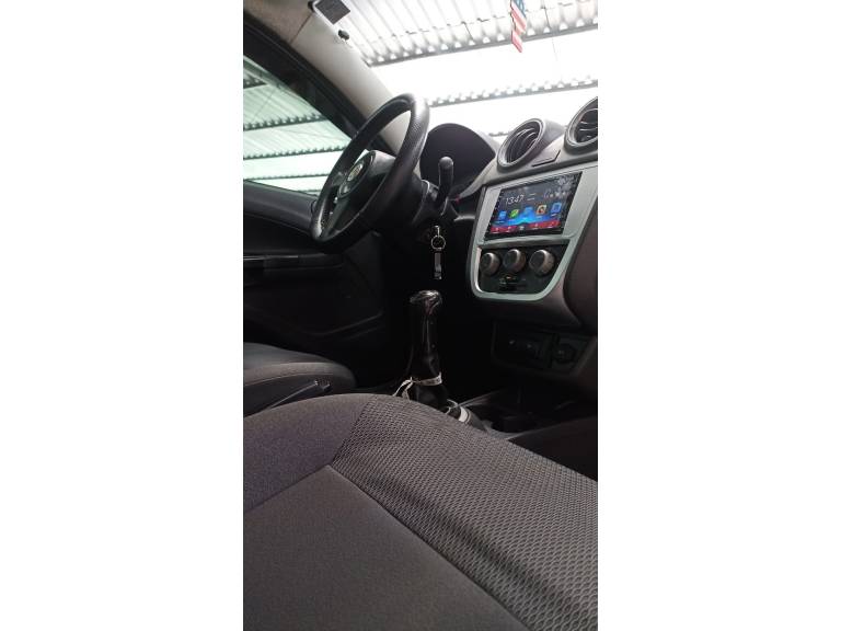 VOLKSWAGEN - GOL - 2010/2010 - Prata - R$ 27.900,00