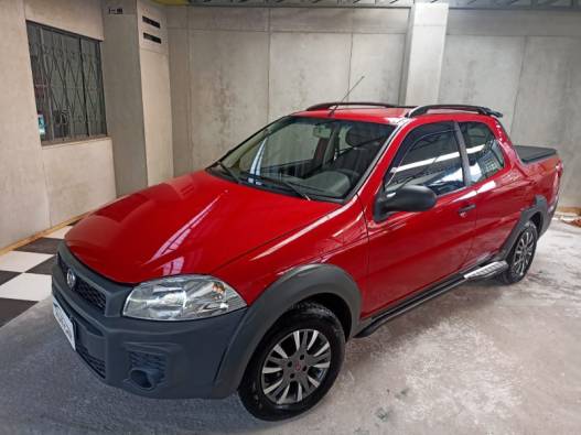 FIAT - STRADA - 2014/2014 - Vermelha - R$ 53.900,00