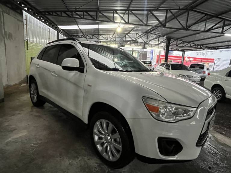 MITSUBISHI - ASX - 2013/2014 - Branca - R$ 66.900,00