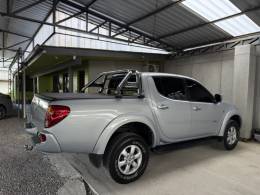 MITSUBISHI - L200 TRITON - 2013/2013 - Prata - R$ 85.900,00