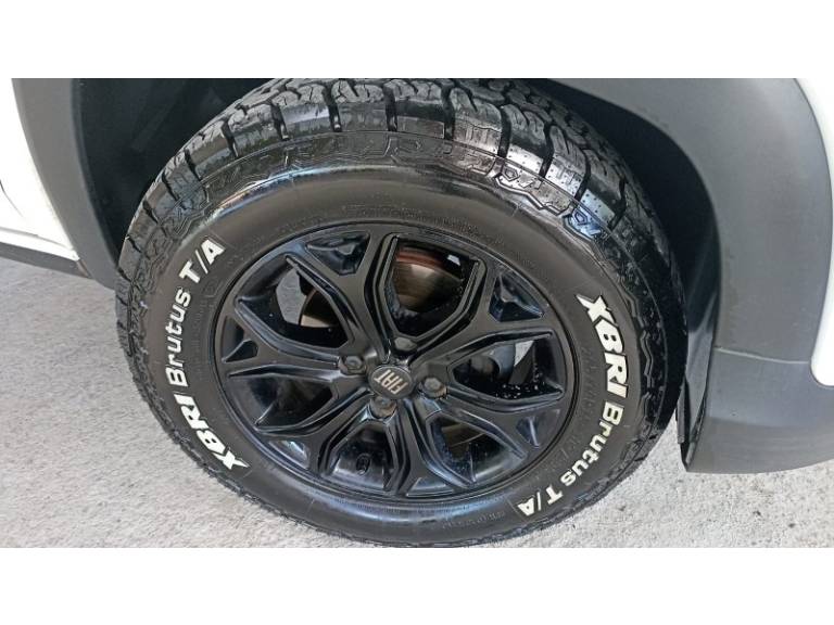 FIAT - STRADA - 2020/2021 - Branca - R$ 99.900,00