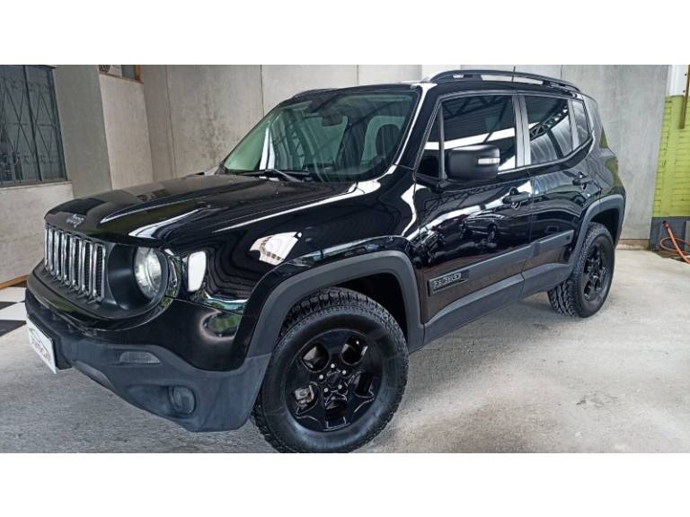 JEEP - RENEGADE - 2016/2016 - Preta - R$ 79.900,00