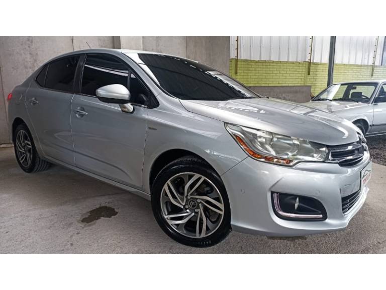 CITROËN - C4 LOUNGE - 2014/2014 - Prata - R$ 49.900,00
