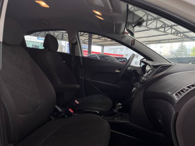 HYUNDAI - HB20X - 2016/2016 - Branca - R$ 65.900,00