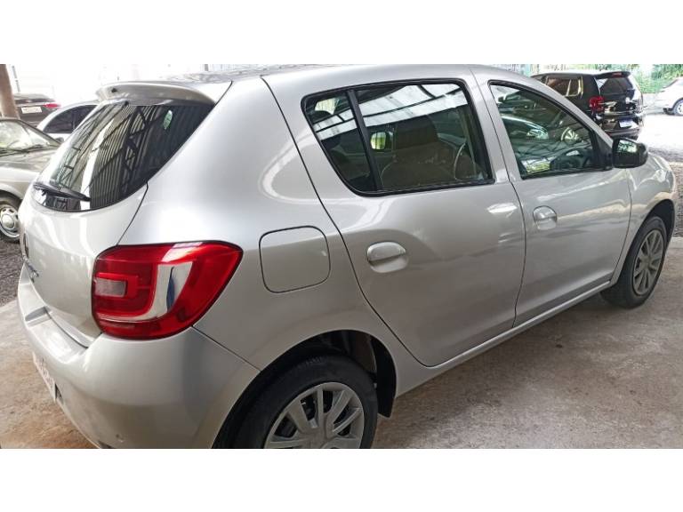 RENAULT - SANDERO - 2020/2020 - Prata - R$ 47.900,00