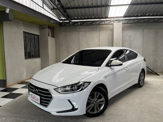 HYUNDAI - ELANTRA - 2016/2017 - Branca - R$ 76.900,00