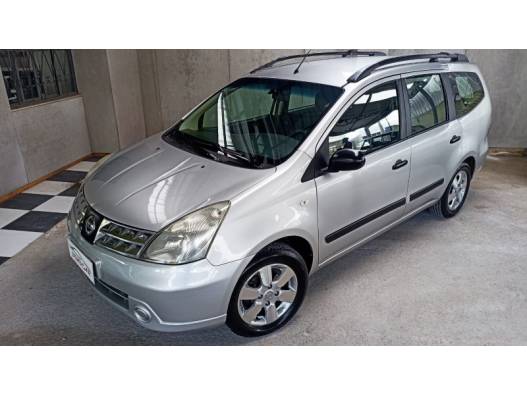 NISSAN - GRAND LIVINA - 2011/2012 - Prata - R$ 39.900,00
