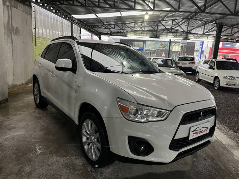MITSUBISHI - ASX - 2013/2014 - Branca - R$ 68.900,00