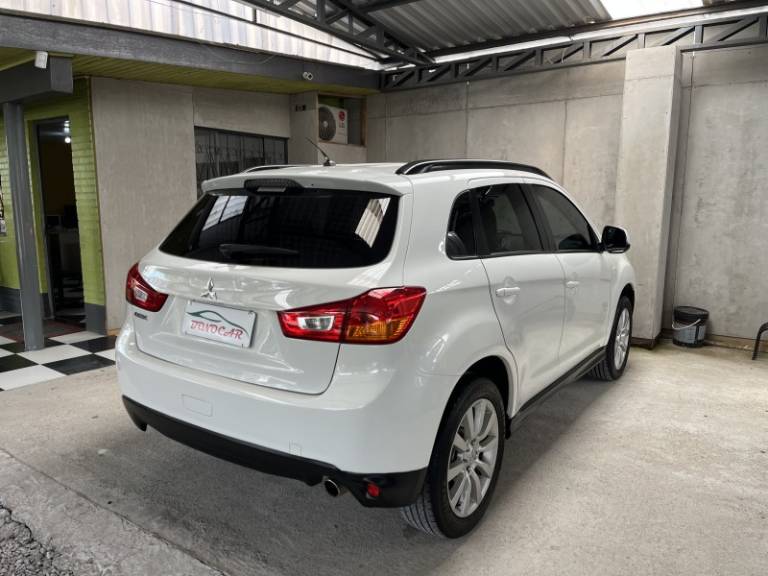 MITSUBISHI - ASX - 2013/2014 - Branca - R$ 64.900,00