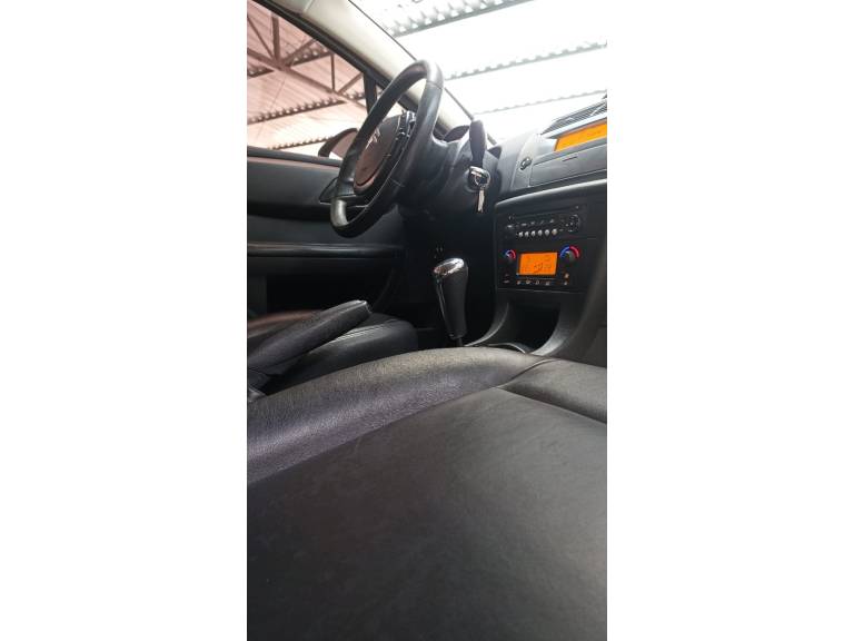CITROËN - C4 - 2013/2013 - Prata - R$ 34.900,00