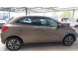 CHEVROLET - ONIX - 2013/2014 - Cinza - R$ 50.900,00