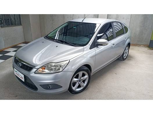 FORD - FOCUS - 2013/2013 - Prata - R$ 43.900,00