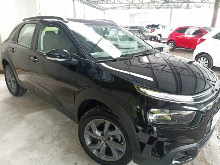 CITROËN - C4 CACTUS - 2022/2023 - Preta - R$ 83.900,00