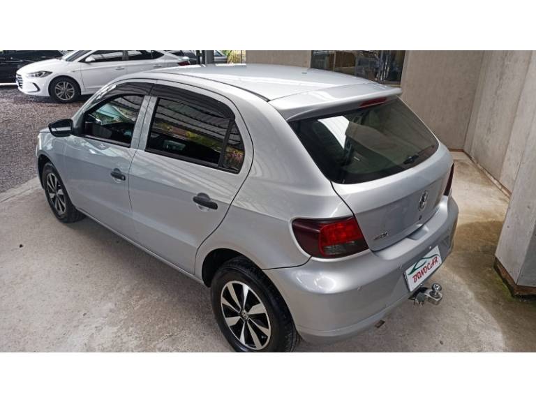 VOLKSWAGEN - GOL - 2010/2010 - Prata - R$ 27.900,00