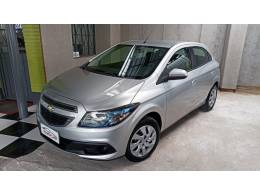 CHEVROLET - ONIX - 2013/2013 - Prata - R$ 40.900,00