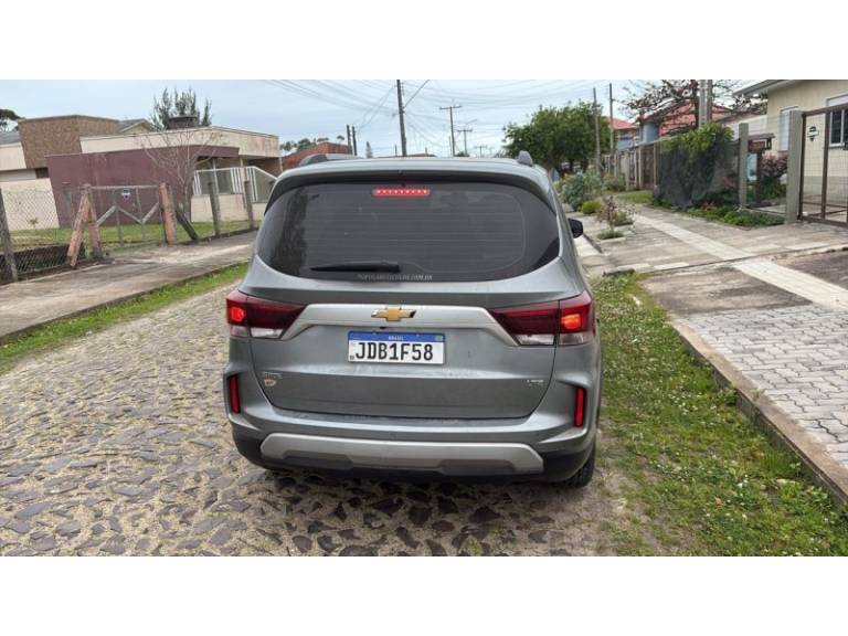 CHEVROLET - SPIN - 2025/2025 - Prata - R$ 129.900,00