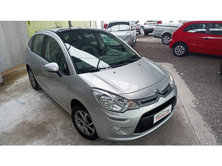 CITROËN - C3 - 2013/2013 - Prata - R$ 37.900,00